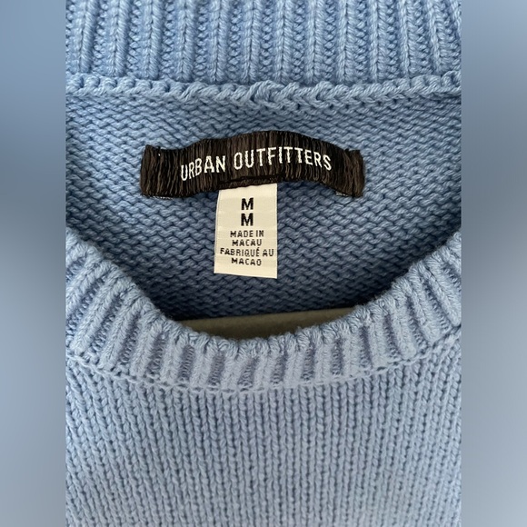 Urban Outfitters Knit Cropped Sweater - Picture 2 of 6